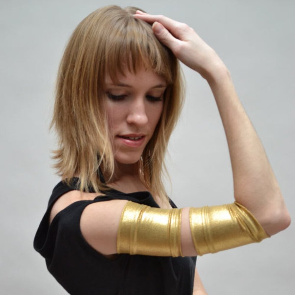 Metallic Arm Bands Gold Gloves Super Hero Costume Spandex Cuffs Holographic New